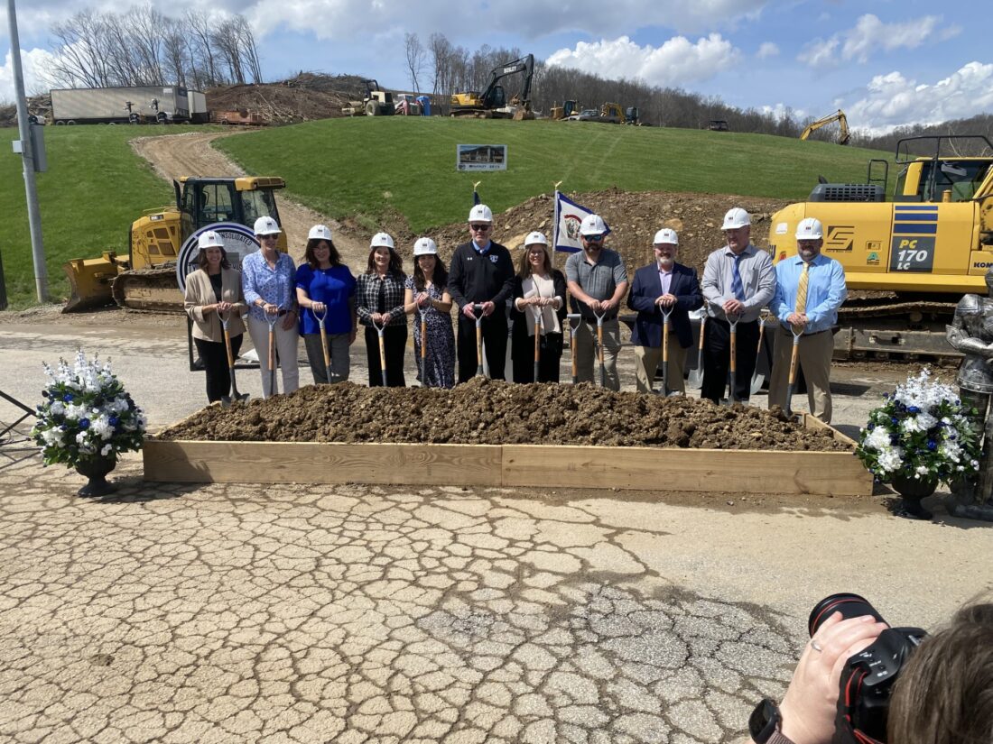 New Elementary School Breaks Ground | News, Sports, Jobs - Tyler Star News
